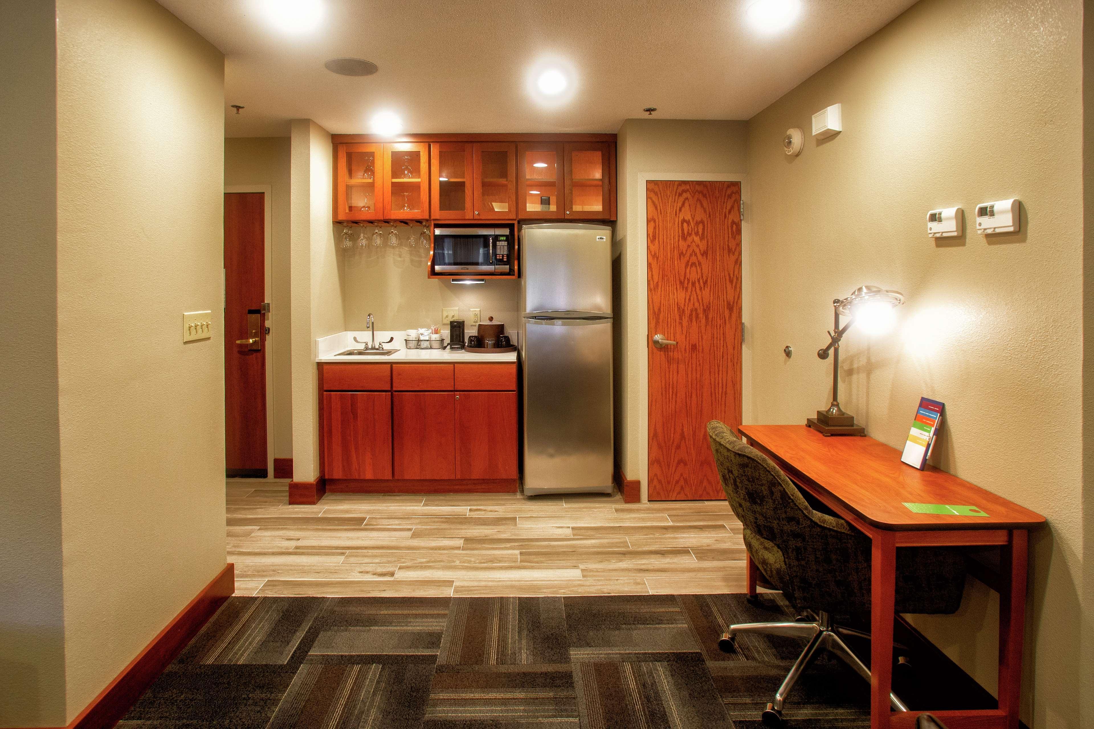 Hampton Inn Wheeling Bagian luar foto
